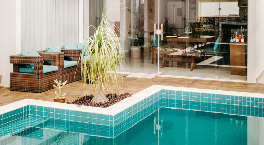 5 consejos para mantener limpia la piscina